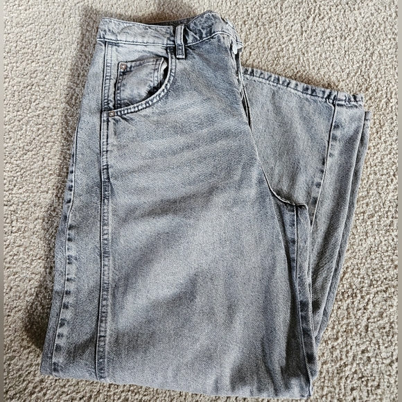 Free People Good Luck Barrel Jeans Mid Rise Distressed Relaxed Kismet 28 NWOT - Picture 11 of 15